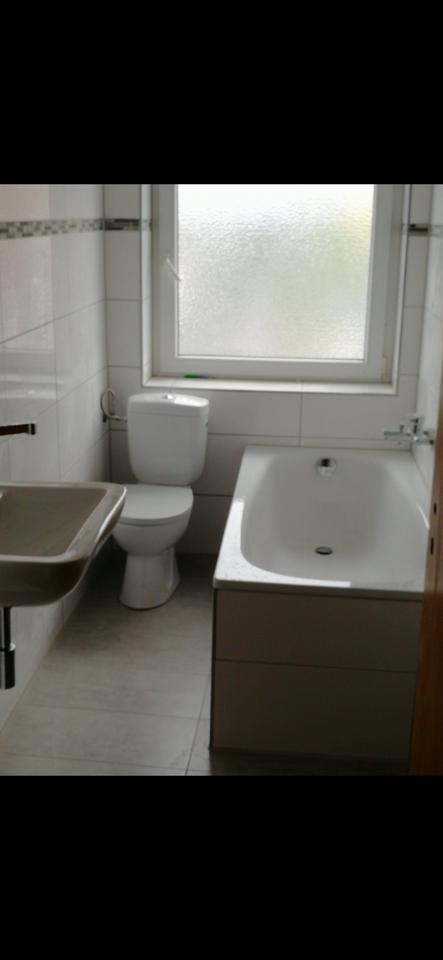 Thumbnail-Schöne 2 Zimmer 65m2 Wohnung in Remscheid Burgerstr. kernsaniert