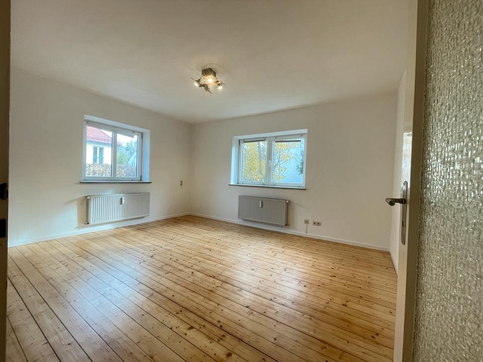 Thumbnail-Renovierte 2 Zimmer Wohnung in München Allach zu vermieten