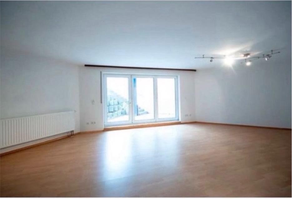 Thumbnail-Vollmöblierte 2,5-Zimmer-Einliegerwohnung mit Terrasse