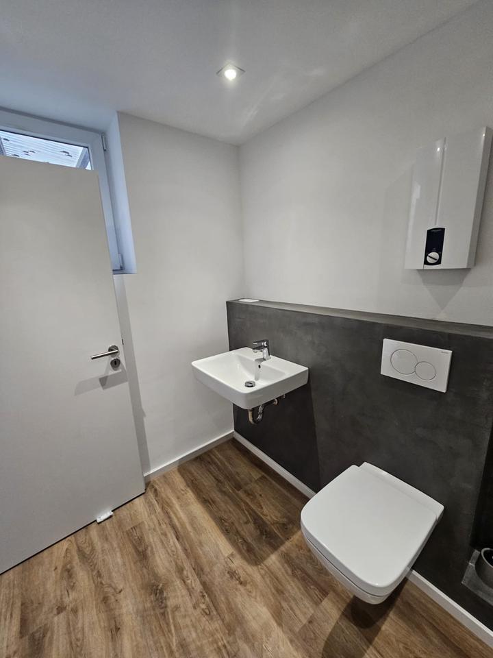 Thumbnail-neu renovierte Erdgeschoßwohnung zu vermieten mit Mikrozement Bad