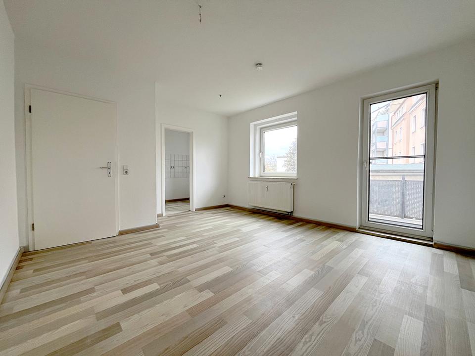 Thumbnail-Frisch eingetroffen: 3-Raumwohnung mit Balkon im 1. OG!