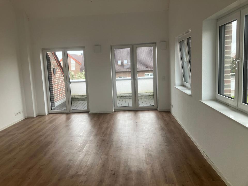 Thumbnail-Großzügige 3,5-Zimmer-Wohnung mit Balkon in Versmold