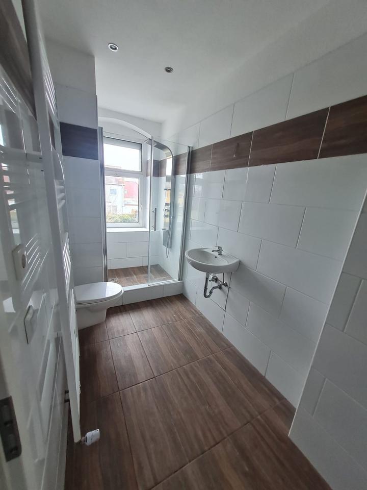 Thumbnail-5-Zimmer-Maisonette-Wohnung