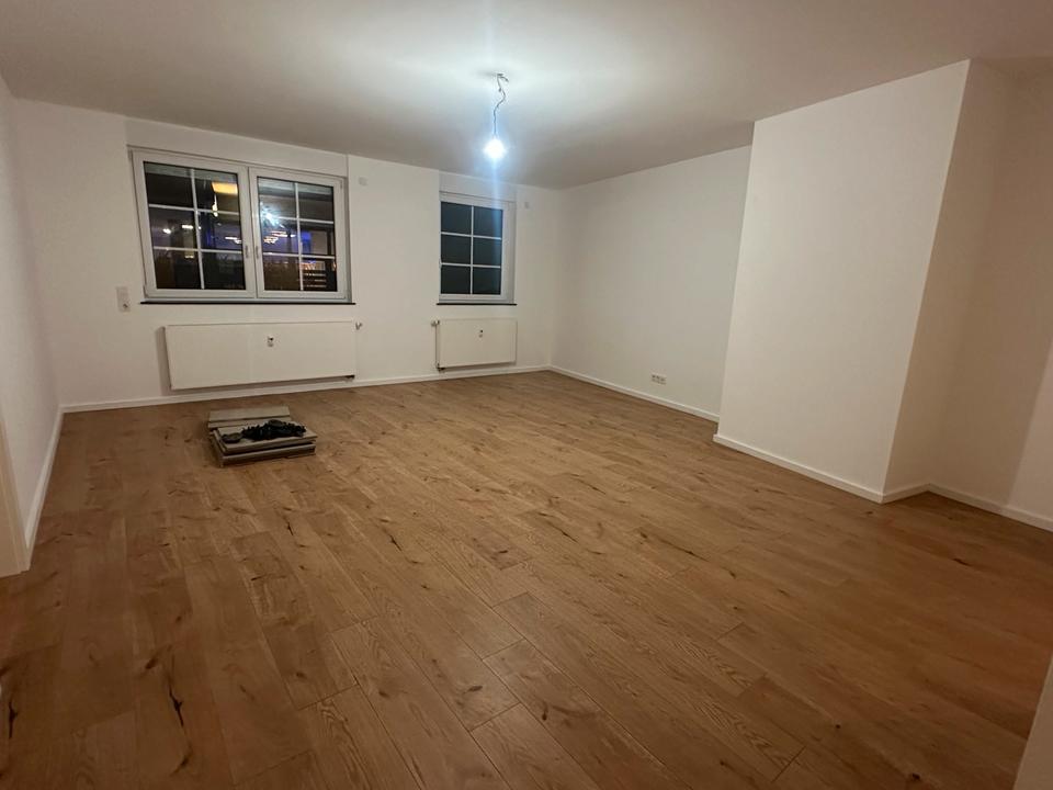 Thumbnail-Moderne 2-Zimmer Wohnung (80 m²) mit Balkon in Rennerod