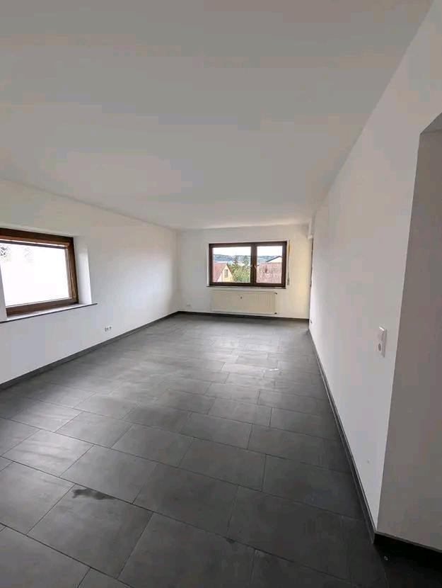 Thumbnail-Erstbezug nach Sanierung:4 Zimmer WHG m. Balkon in Gerlingen