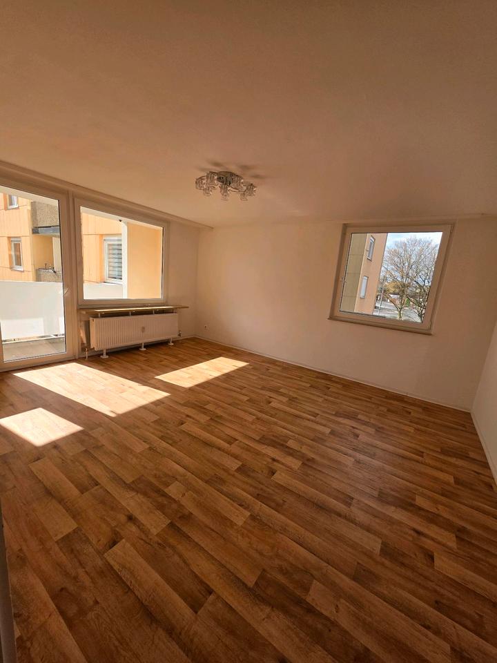 Thumbnail-Zu vermieten 3 Zimmer Wohnung in Stein bei Nürnberg