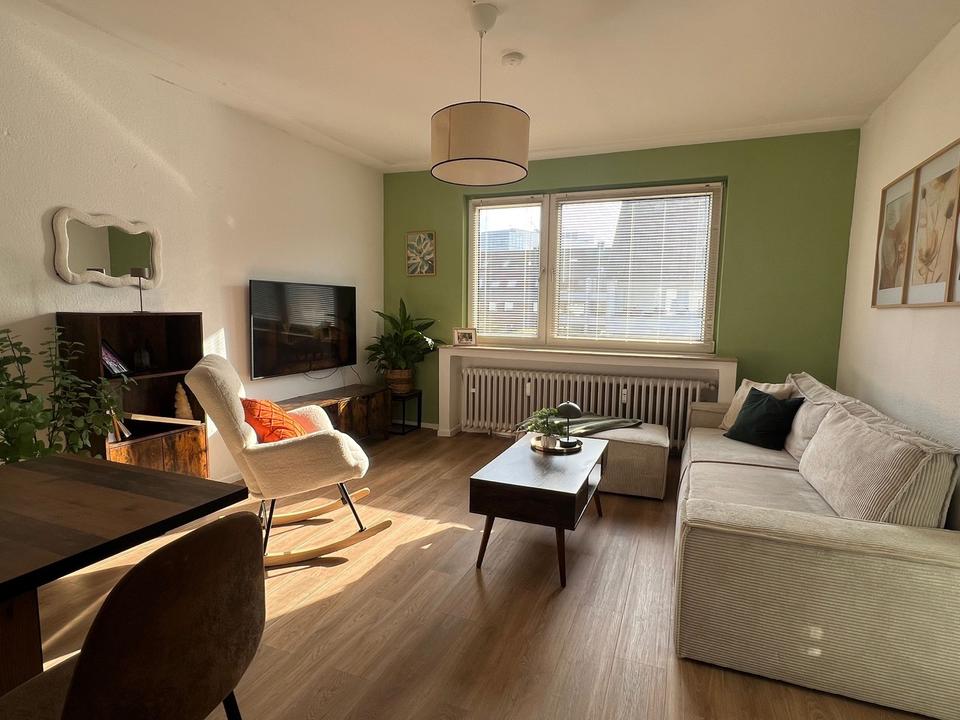 Thumbnail-Helle 3-Zimmer-Wohnung mit Balkon in Düsseldorf-Derendorf