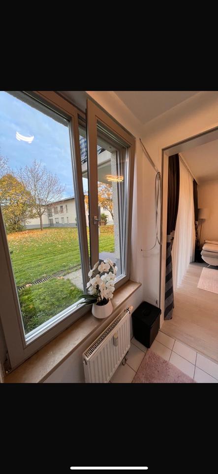 Thumbnail-Modern Möblierte Terassen Wohnung