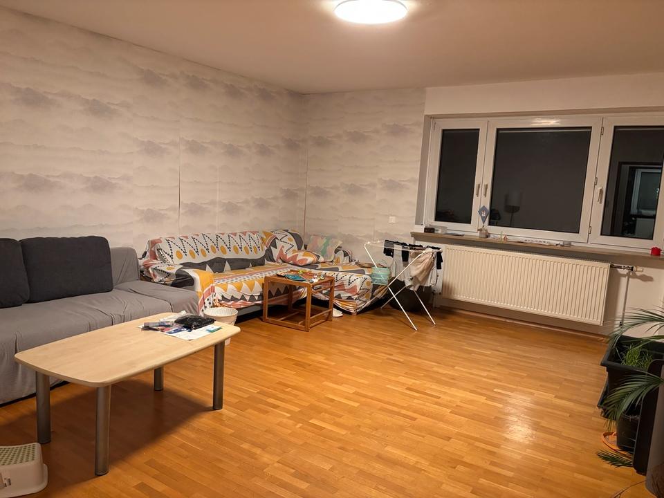 Thumbnail-5-Zimmer Wohnung in Würzburg Lindleinsmuehle