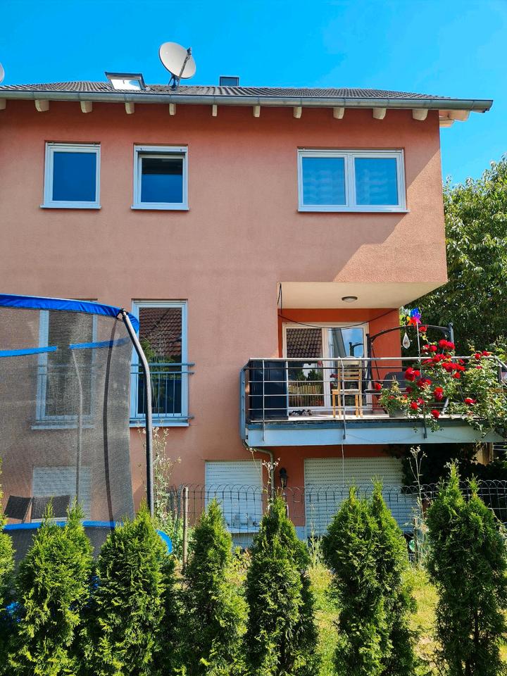 Thumbnail-moderne Doppelhaushälfte BJ2006 in idylischer Lage 218 m²