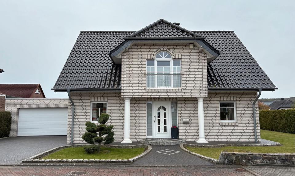 Thumbnail-Gepflegtes Einfamilienhaus, familienfreundliche Lage,von Privat