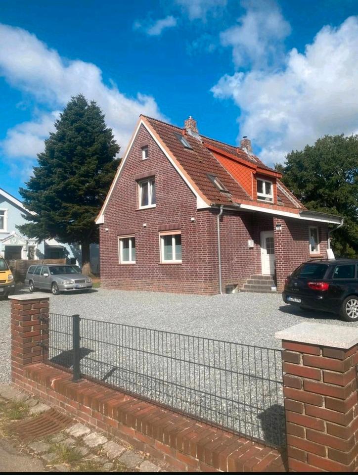 Thumbnail-Einfamilienhaus in Feldrandlage mit großem Grundstück von privat