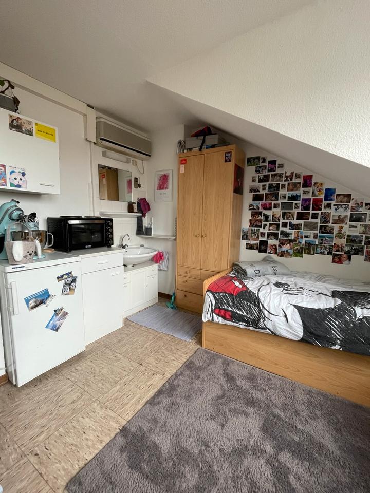 Thumbnail-Helles, möbliertes WG-Zimmer in Top-Lage