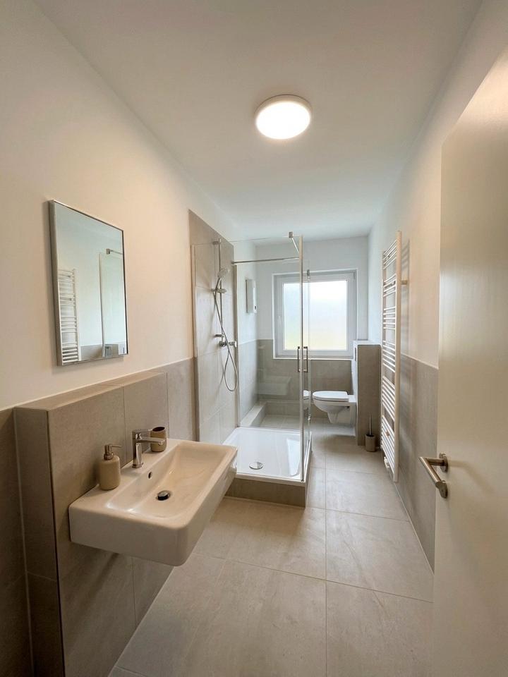 Thumbnail-Sanierte 4 Zimmer Wohnung in Top Lage mit Balkon in Kamp-Lintfort