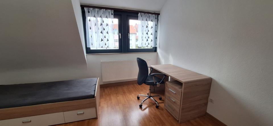 Thumbnail-WG- Zimmer in Stuttgart Münster zu vermieten