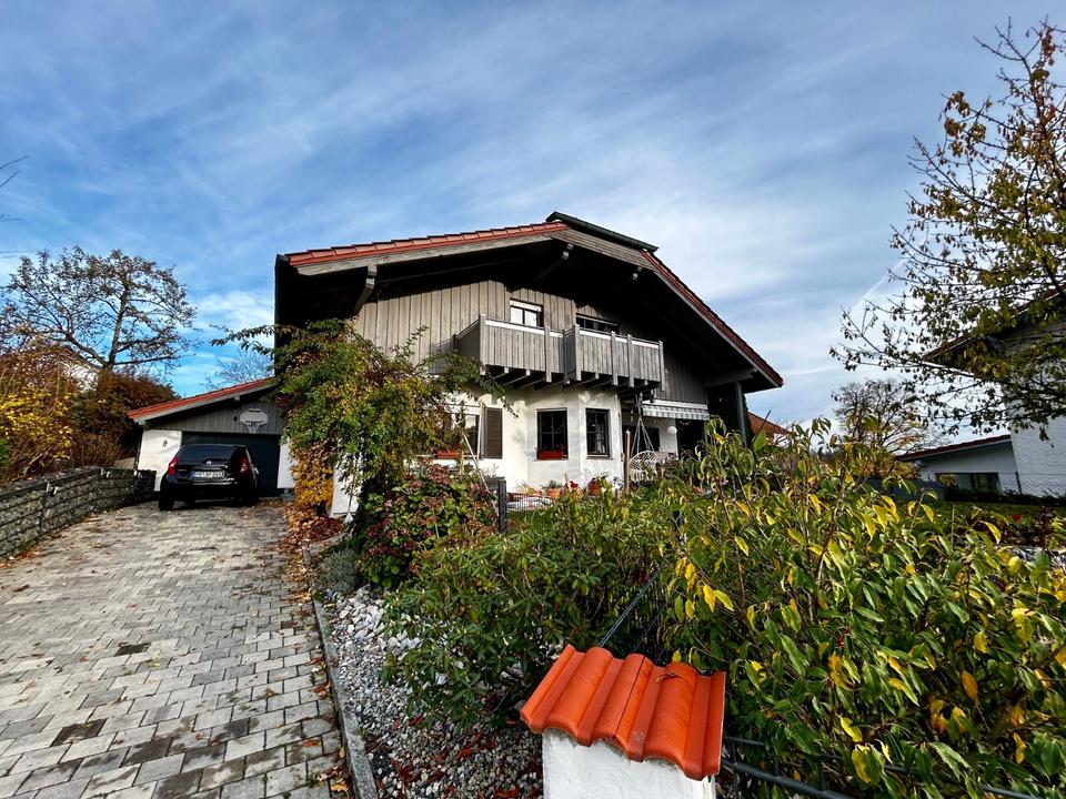 Thumbnail-Attraktives Einfamilienhaus mit Einliegerwohnung, Garten & vie