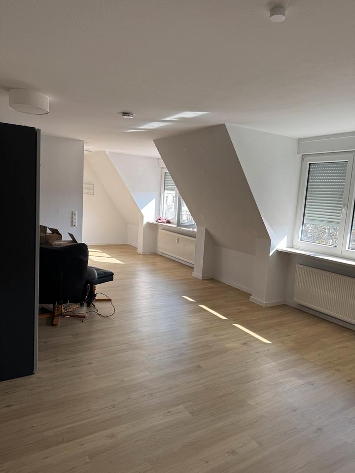 Thumbnail-Große 1-Zimmer Wohnung im 4. OG in Leipzig Gohlis-Süd