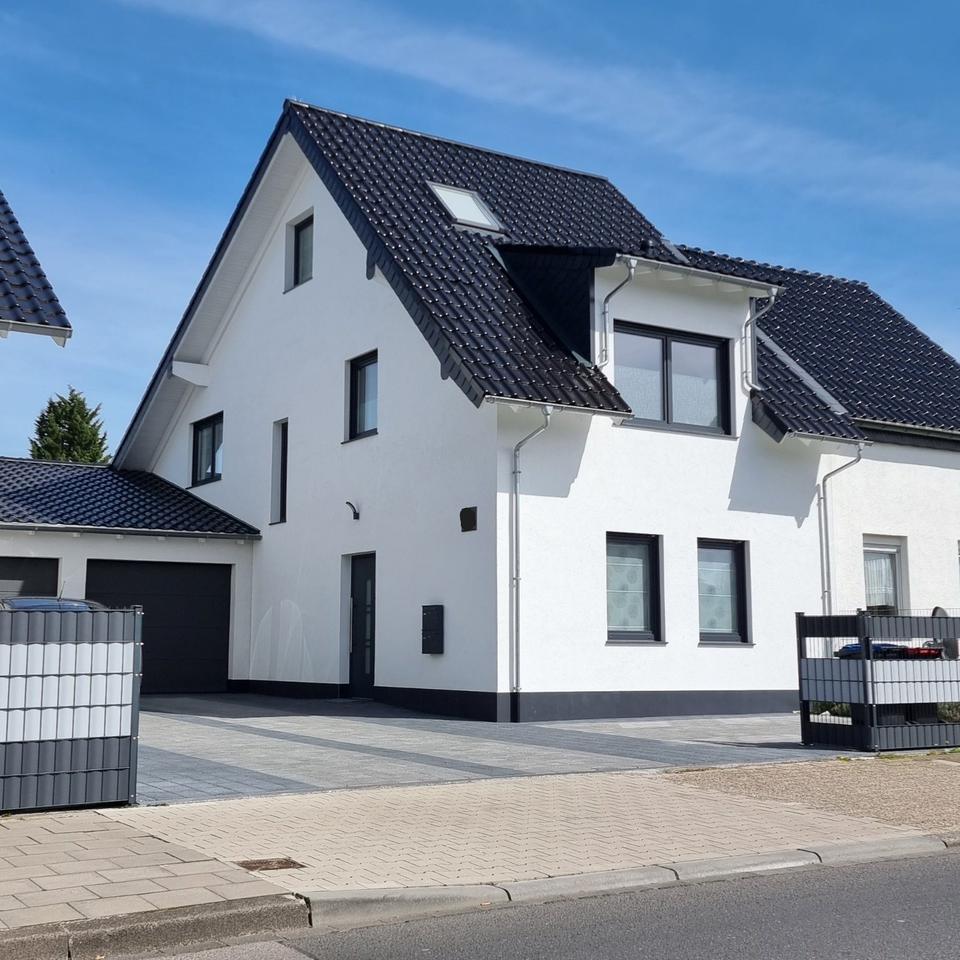 Thumbnail-Doppelhaushälfte mit Vermietungspotenzial