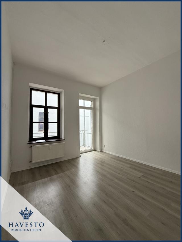 Thumbnail-Modernisierte 4-Zimmer-Wohnung mit EBK, Balkon & renoviertem Bad!