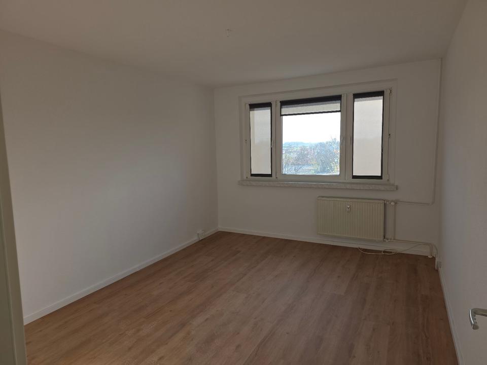Thumbnail-Teilsanierte 3 Raumwohnung mit Balkon