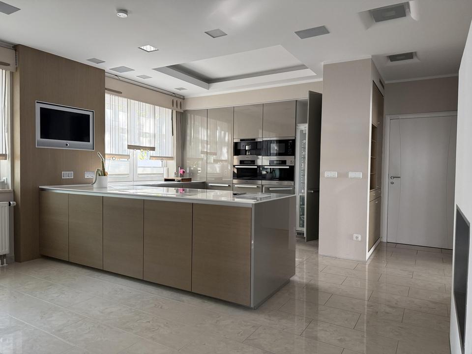 Thumbnail-Exklusive Dreiraumwohnung mit Einbauküche im Süden von Halle