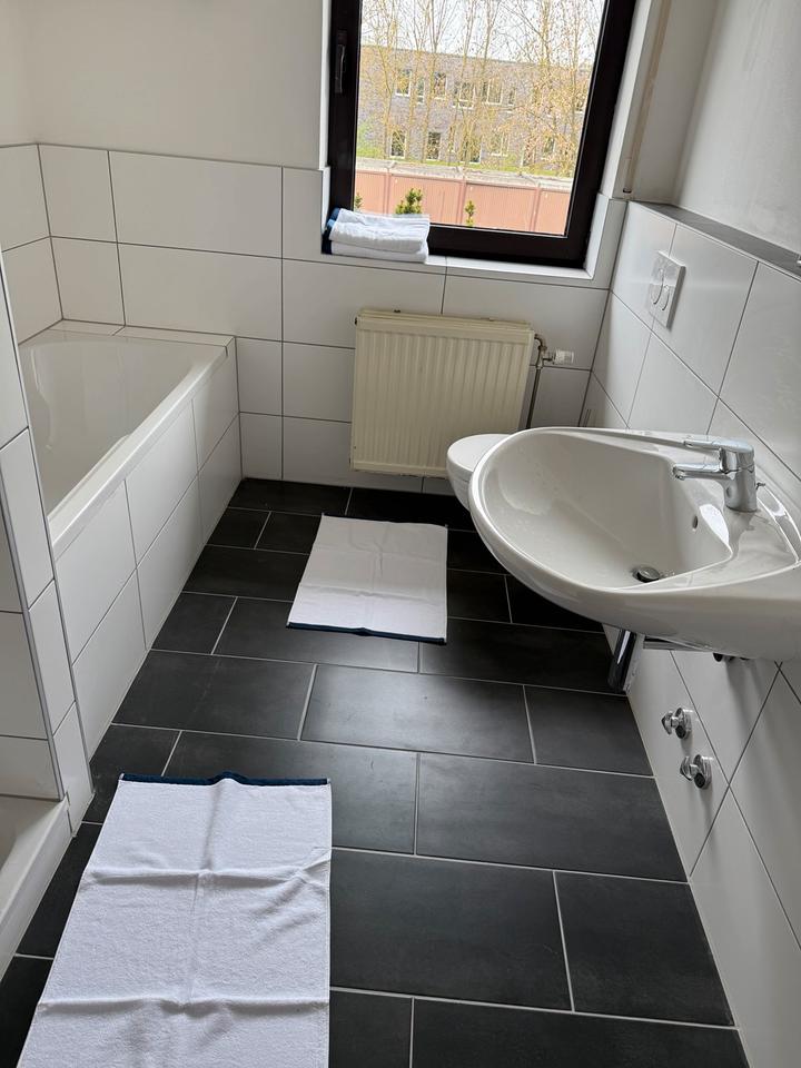 Thumbnail-Sanierte 3 Zimmer Wohnung Linnicher Str 38b