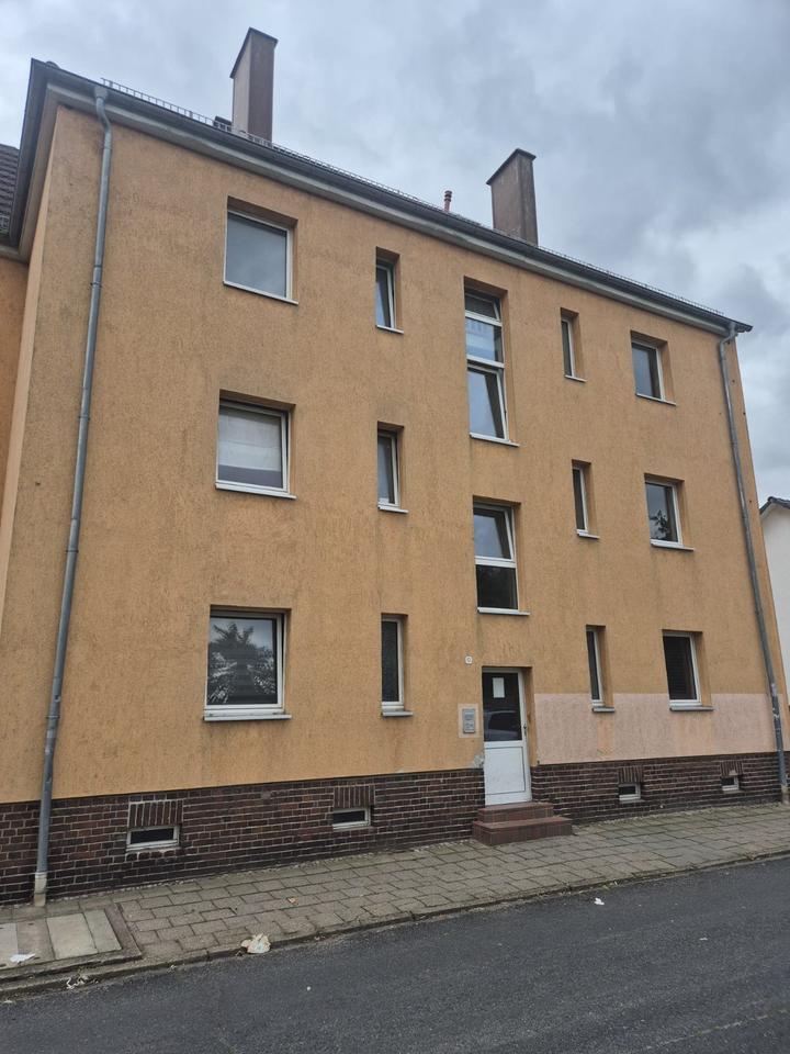 Thumbnail-Attraktive, frisch renovierte 3-Raumwohnung in zentraler Lage von Merseburg zu vermieten