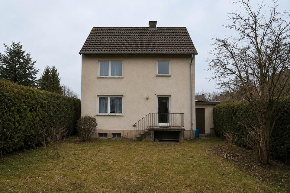 Thumbnail-Sanierungsbedürftiges Einfamilienhaus mit Entwicklungspotential