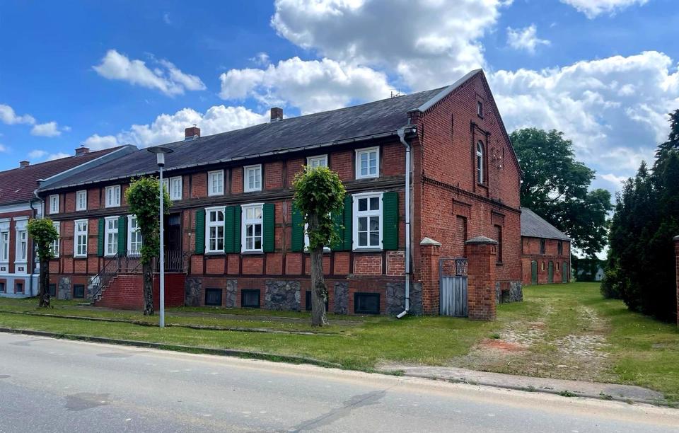 Thumbnail-Historischer Dreiseitenhof – 4.000 m² Grundstück & 1h bis Berlin