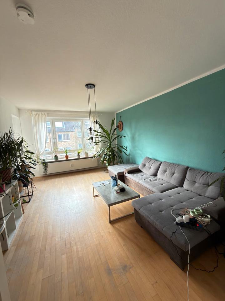 Thumbnail-Gemütliche Wohnung bis Juni zur Untermiete