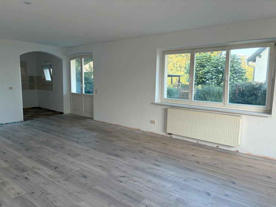 Thumbnail-großzügige 4-Raum-Wohnung mit Terrasse in Eilenburg zu verm.