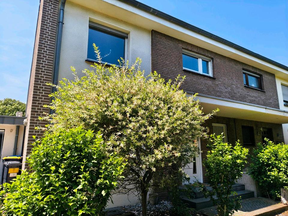 Thumbnail-Haus in DU Rumeln Kaldenhausen zu verkaufen - 5 Zimmer