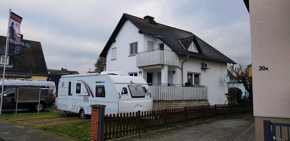 Thumbnail-Freistehendes Einfamilienhaus mit Einliegerwohnung