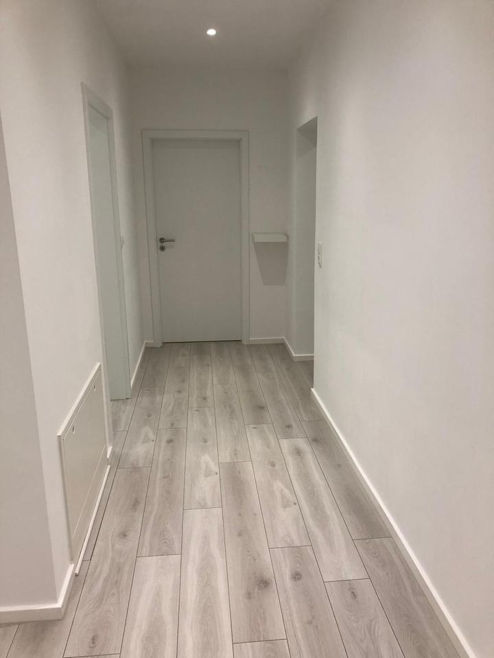 Thumbnail-Attraktive 6,5-Zimmer-Wohnung - neu und modern saniert