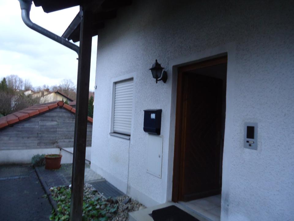 Thumbnail-Große DHH in Tiefenbach