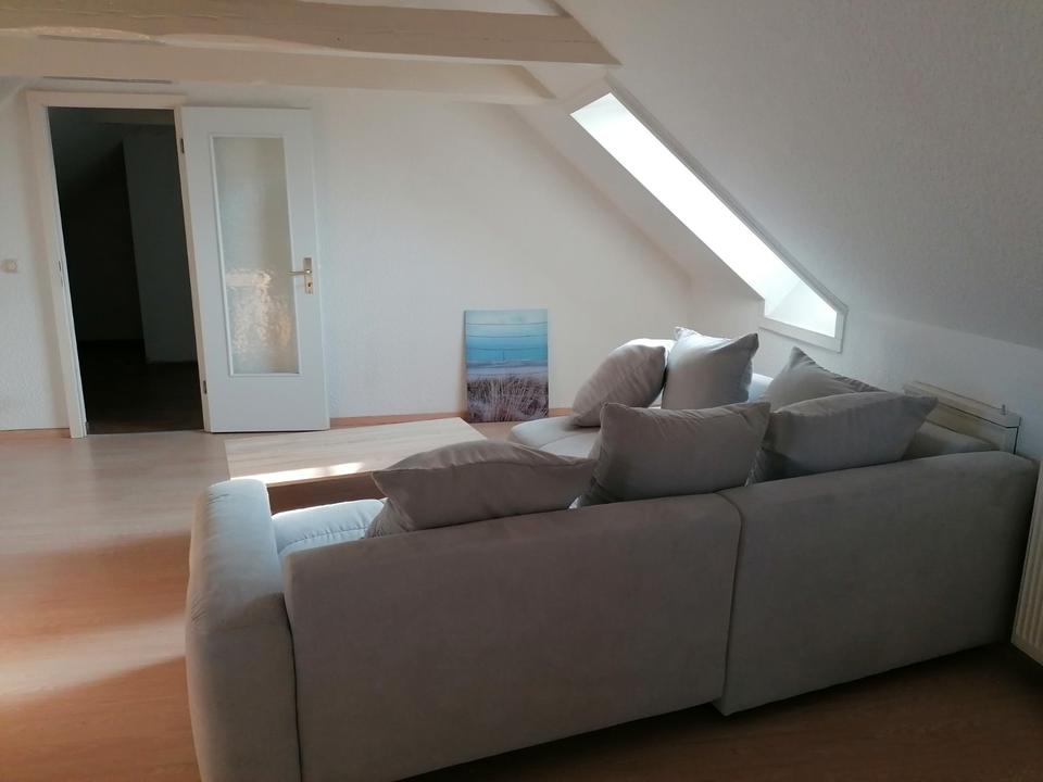 Thumbnail-Schöne Dachgeschosswohnung mit Ausblick