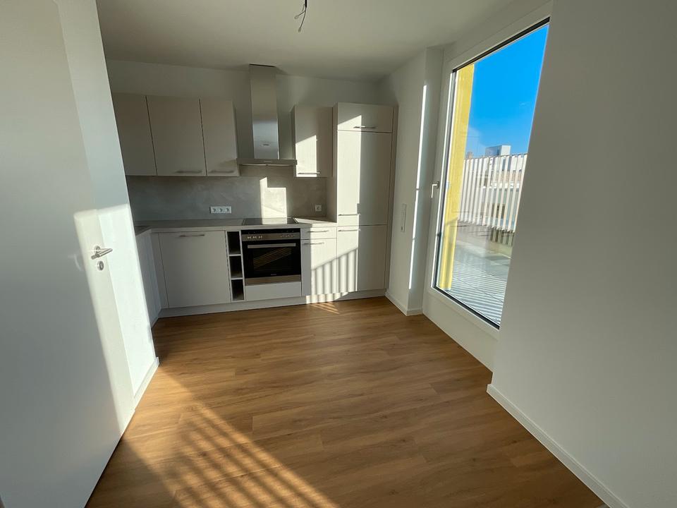 Thumbnail-3-Zimmer-Wohnung mit Einbauküche und Dachterrasse in Nürnberg Gleißhammer