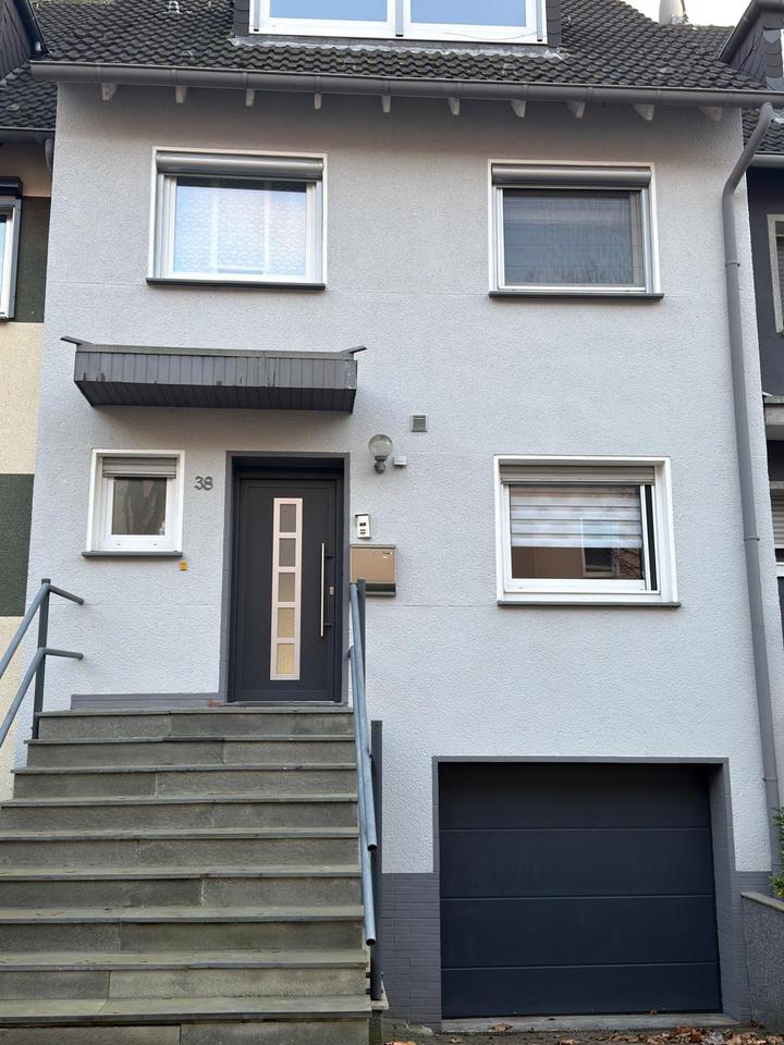 Thumbnail-Familienfreundliches Einfamilienhaus mit Garage in Herne