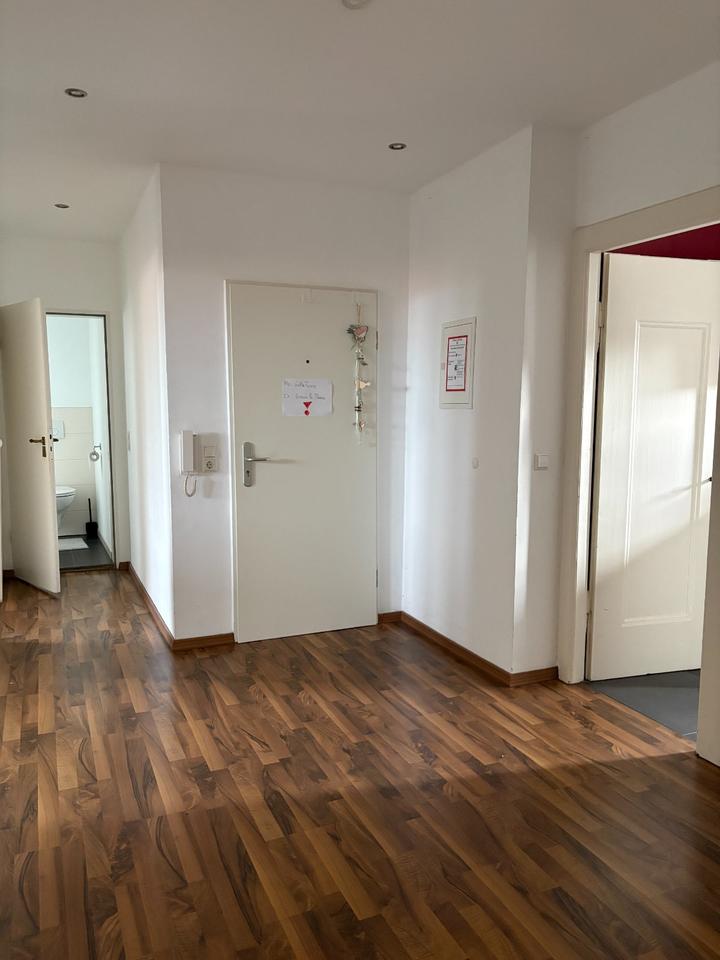 Thumbnail-Großzügige 3-Zimmer-Wohnung in Bremerhaven