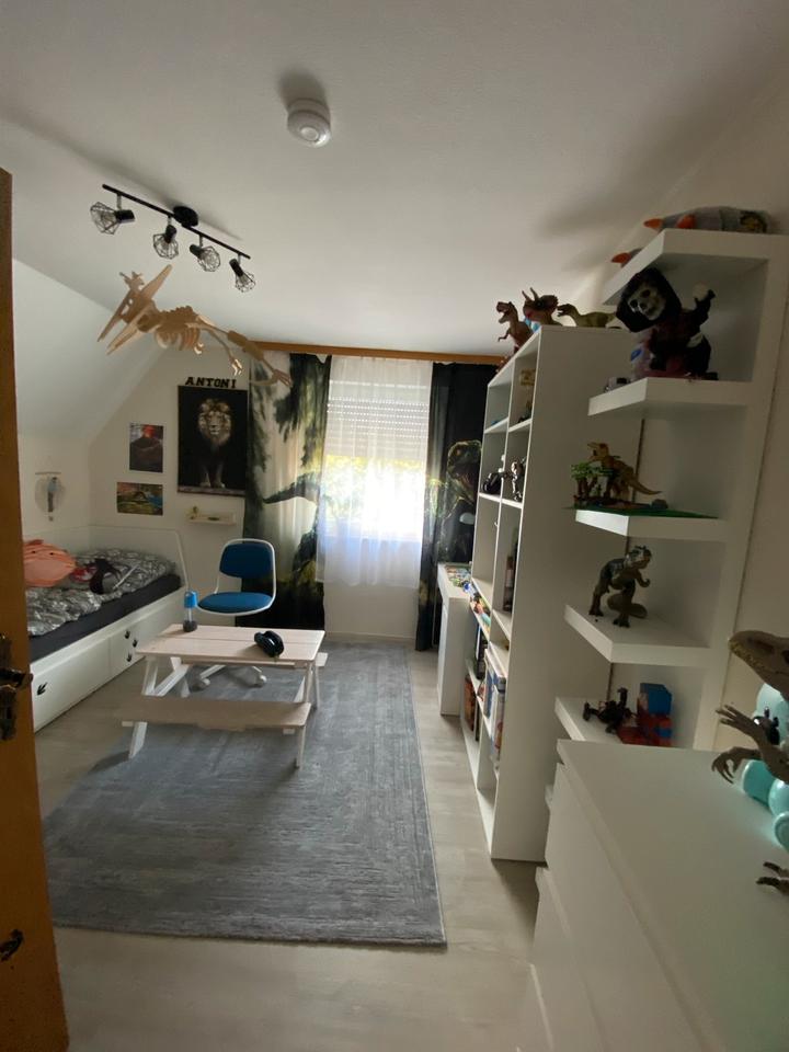 Thumbnail-4 Zimmerwohnung zu vermieten