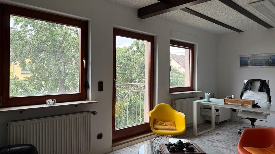 Thumbnail-Sonnige 2,5 Zi.-Wohnung Büro in Eglosheim Ludwigsburg