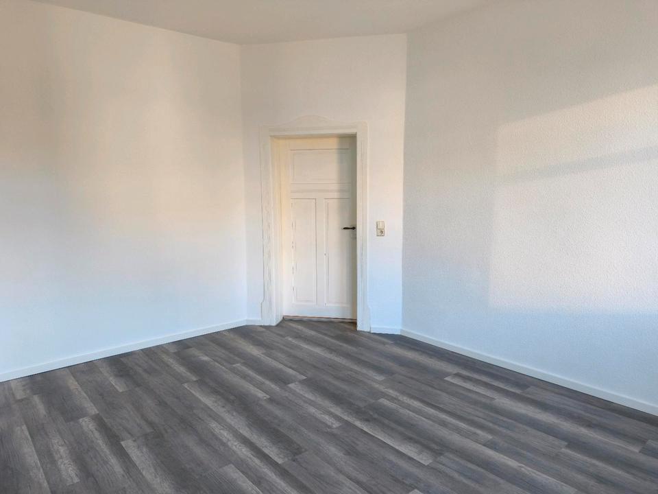 Thumbnail-Sanierte 4-Raum-Etagenwohnung mit Garage und Gartenanteil 1. OG