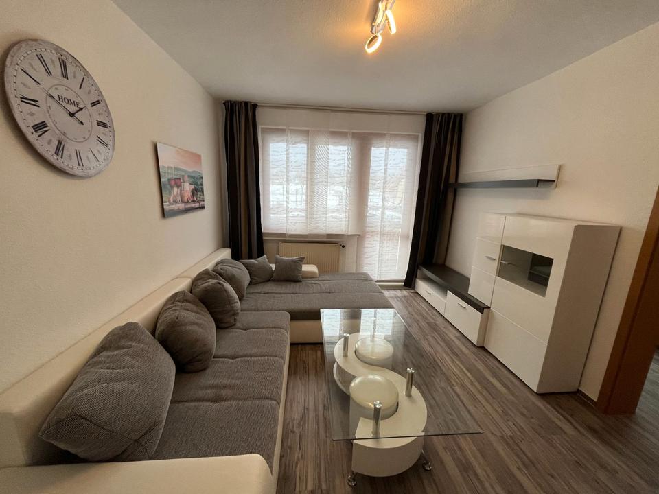 Thumbnail-Schöne helle 2 Zimmer Wohnung mit Bergblick