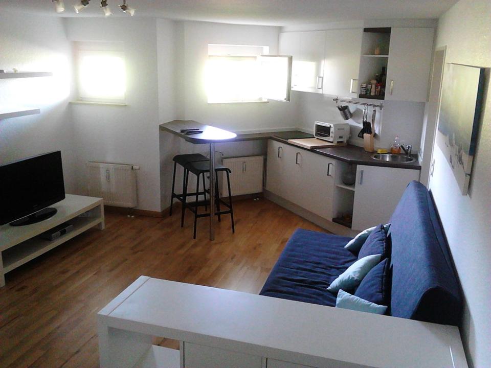 Thumbnail-Hobbyraum mit Duschbad & Einbauküche – 26 m²