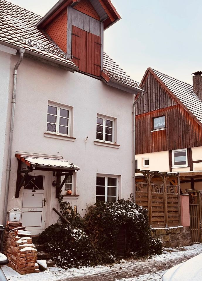 Thumbnail-Haus und 200 qm Scheune in Volkmarsen