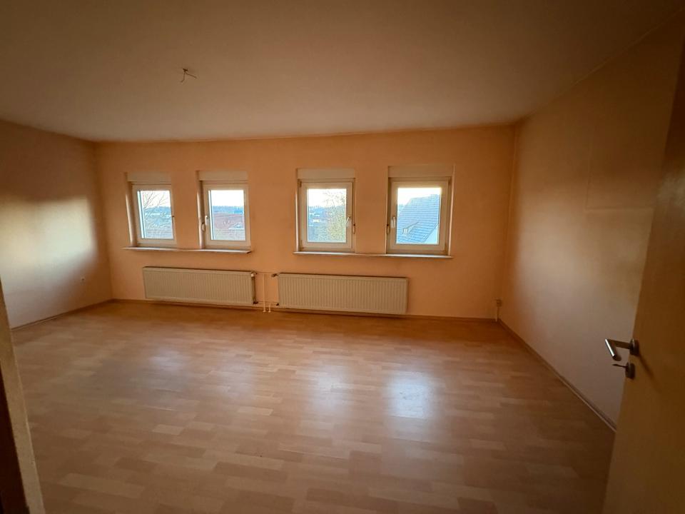 Thumbnail-3 Zimmer Wohnung, Küche, Bad in 74821 Lohrbach