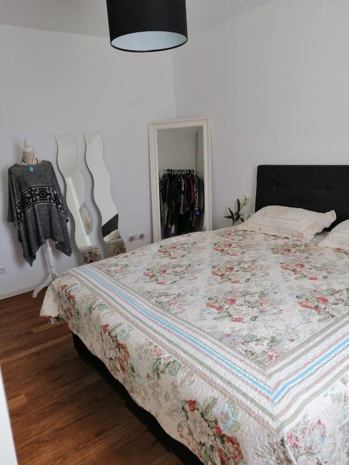 Thumbnail-Möbilierte zwei Zimmer Wohnung mit großer Terasse für 6 Monate