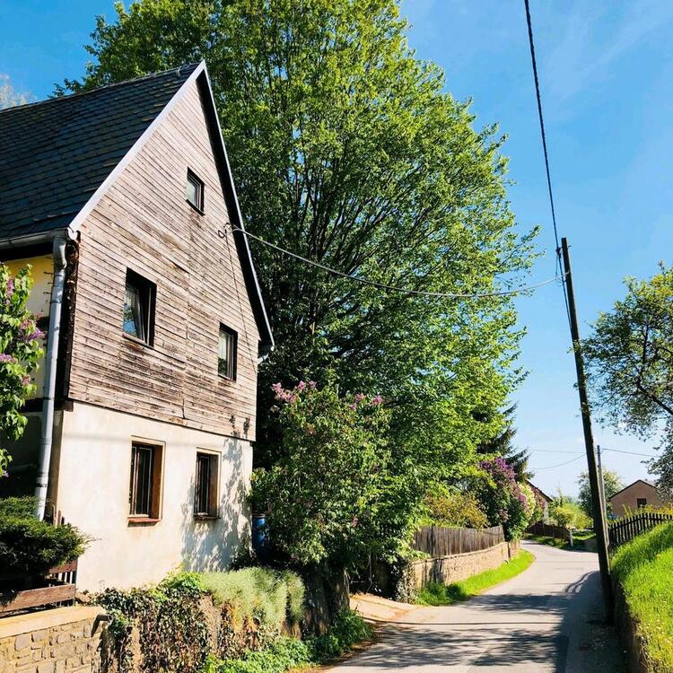 Thumbnail-Einfamilienhaus, sanierungsbedürftig ohne Markler