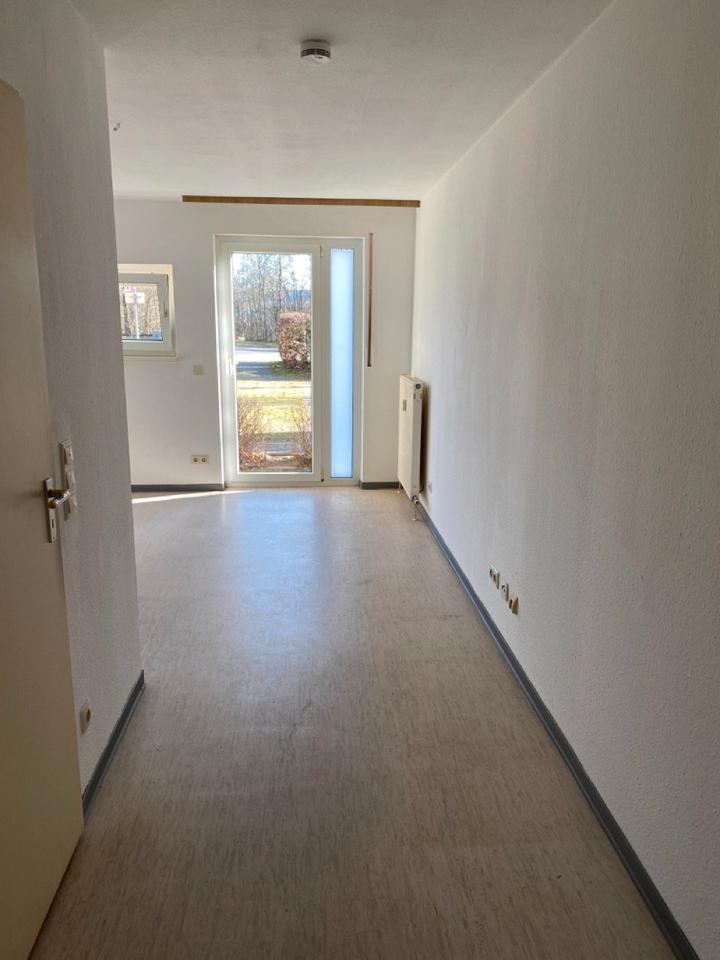Thumbnail-Gemütliches 1-ZKB Apartment mit Terrasse und Stellplatz