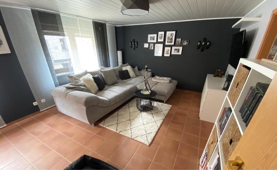 Thumbnail-3-Zimmer-Wohnung • Erdgeschoss Wohnung • teilmöbliert zum 01.06.